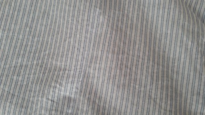 Chemise / Chemisier à manches longues, blanc à fines rayures bleu, taille L - photo numéro 7