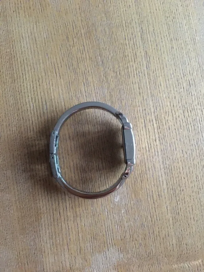 Montre argentée - photo numéro 13