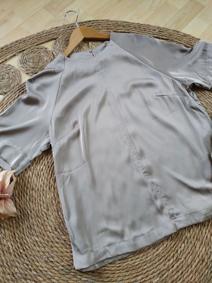 Top chic H&M taille M couleur beige - photo numéro 3