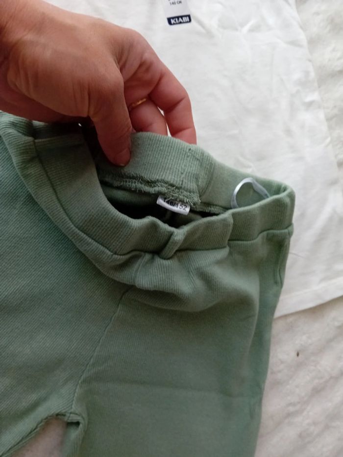 Ensemble fille 10ans 💚🤍 - photo numéro 3