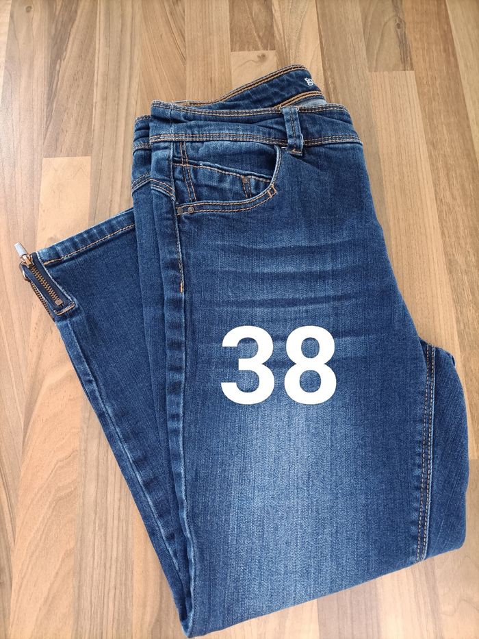 Pantacourt Jean bleu marine 38 Grain de Malice - photo numéro 1