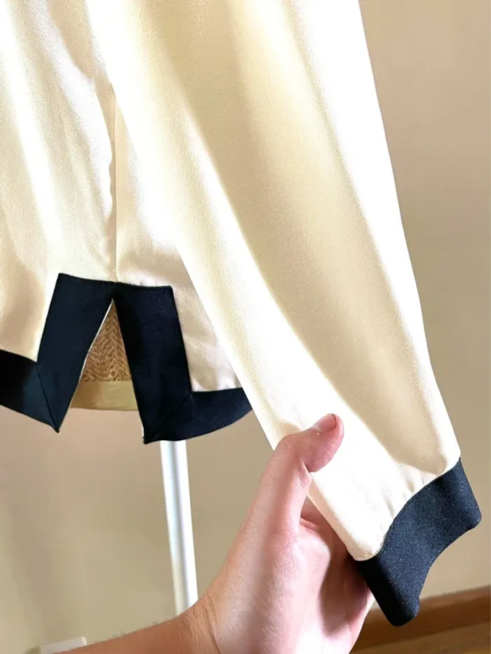 Sublime chemise blouse chic neuve Zara blanc écru et passementerie bordure  noir - photo numéro 13