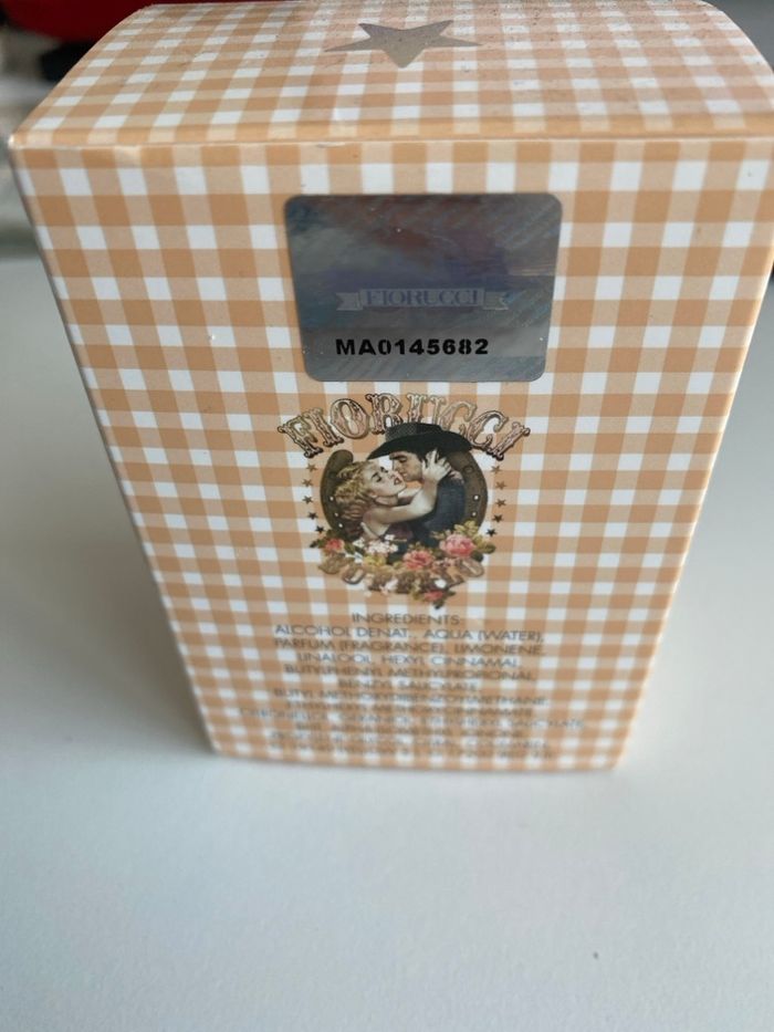 Fiorucci  parfum: Buffalo  100ml neuf - photo numéro 3