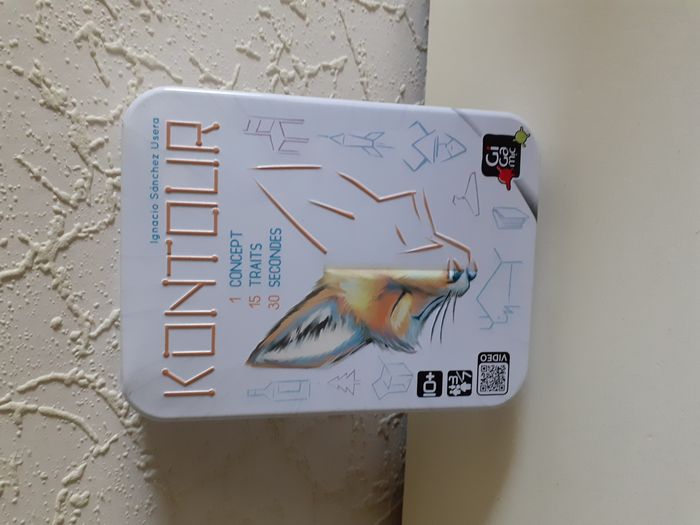 Kontour Jeu de société Neuf