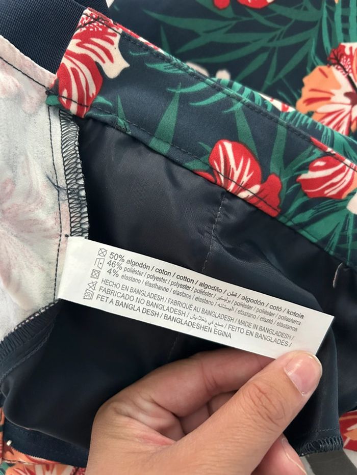 Magnifique pantalon fleuri - photo numéro 4