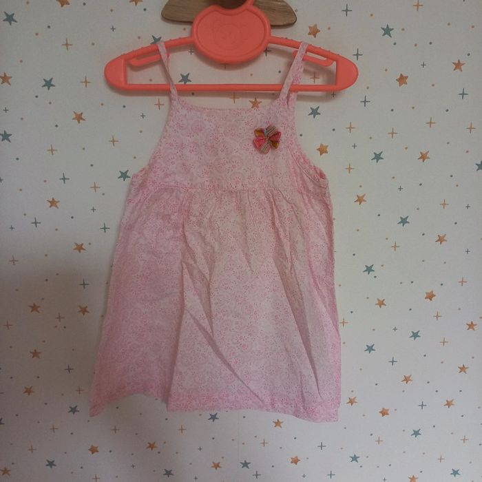 Robe rose jolis motifs 12 mois