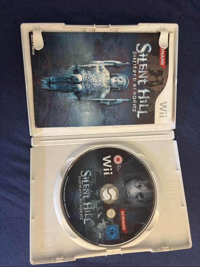 Silent Hill shattered memories Wii PAL FR - photo numéro 3