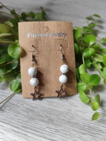 Boucles d'oreilles pendantes