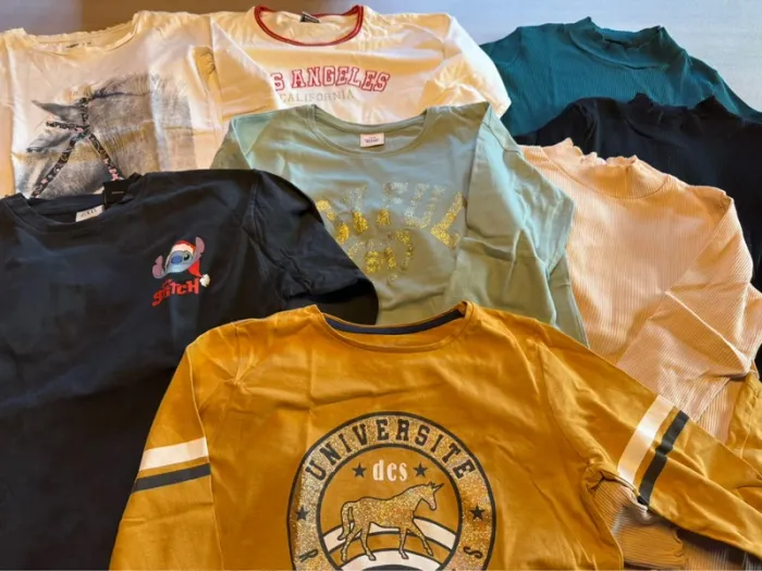 Lot de 8 tee shirts ML 10 ans