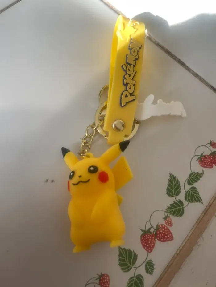 Porte clés Pikachu - photo numéro 2