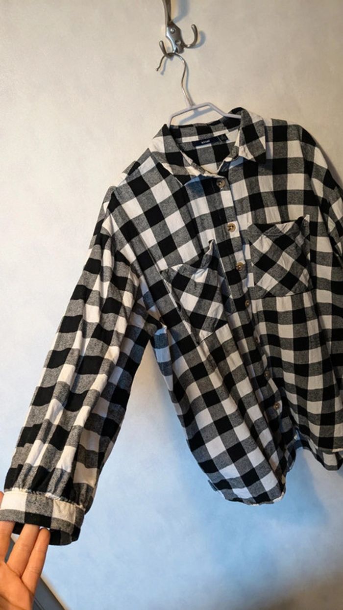 Chemise à carreaux chaude noire et blanche - photo numéro 4