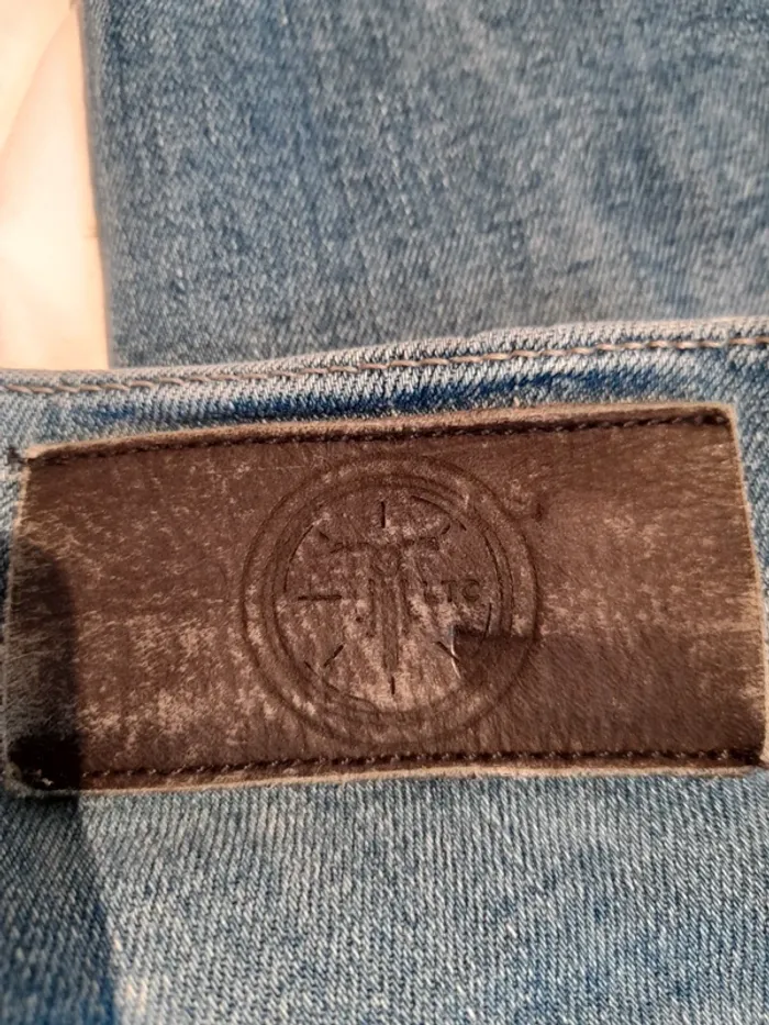 Jeans homme - photo numéro 4