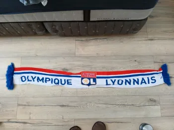 Écharpe football olympique lyonnais