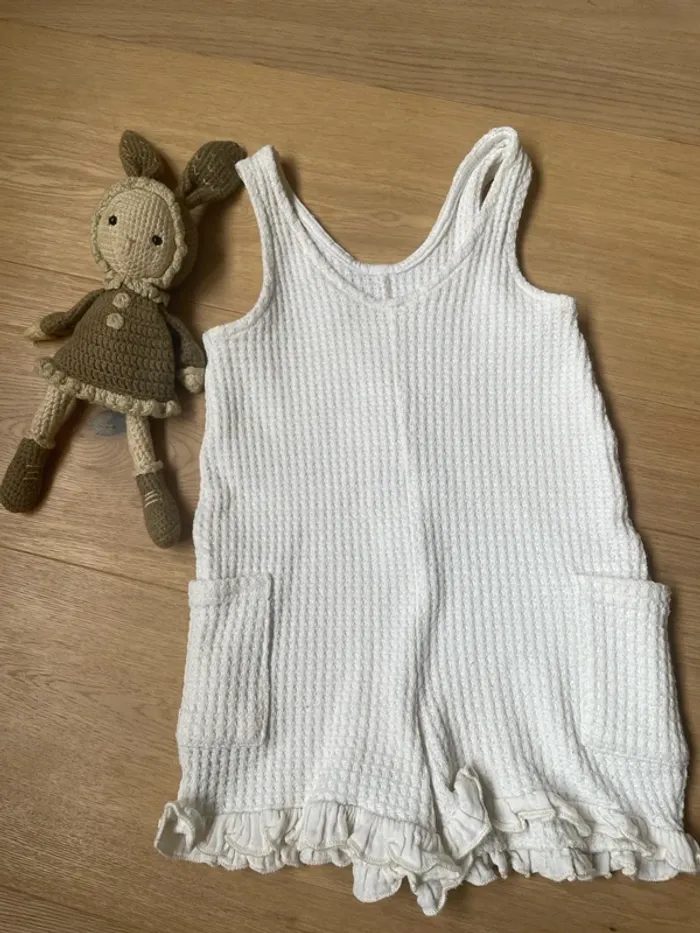 Salopette combishort Zara crème 2/3 ans 98cm - photo numéro 2