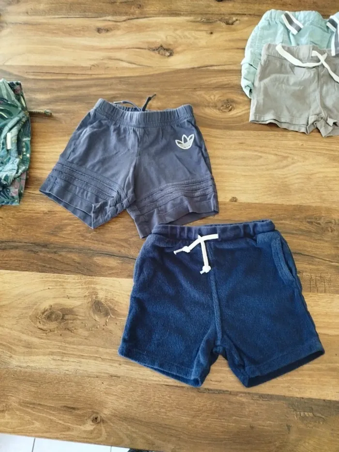 Lot 9 mois shorts - photo numéro 3