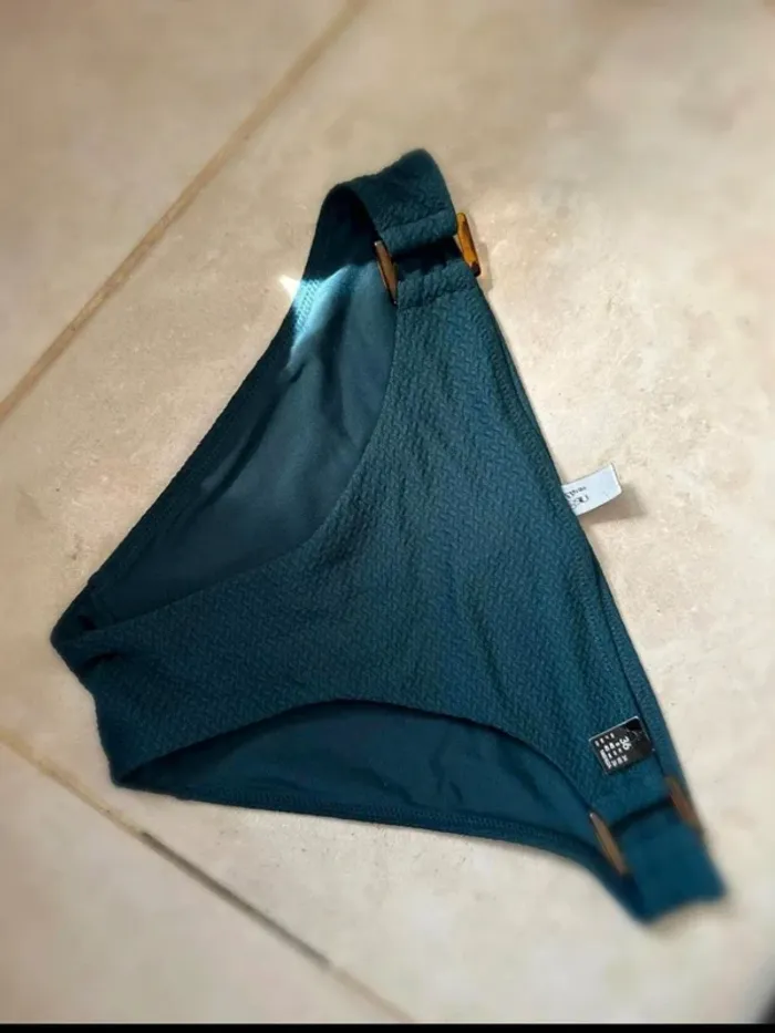 Bas de bikini femme Etam • Taille S (36) - photo numéro 3