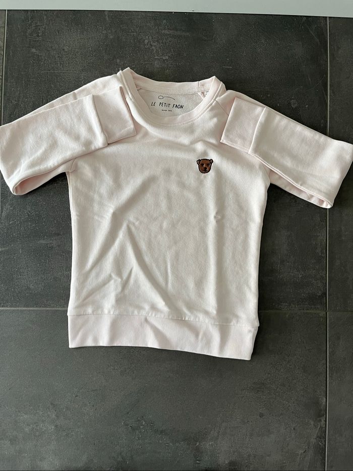 Sweat neuf rose pale 7-8 ans Le Petit Faon