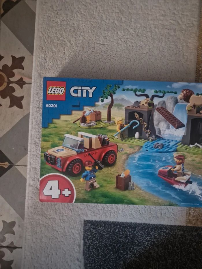Lego city 60301 le sauvetage des animaux sauvages - photo numéro 2