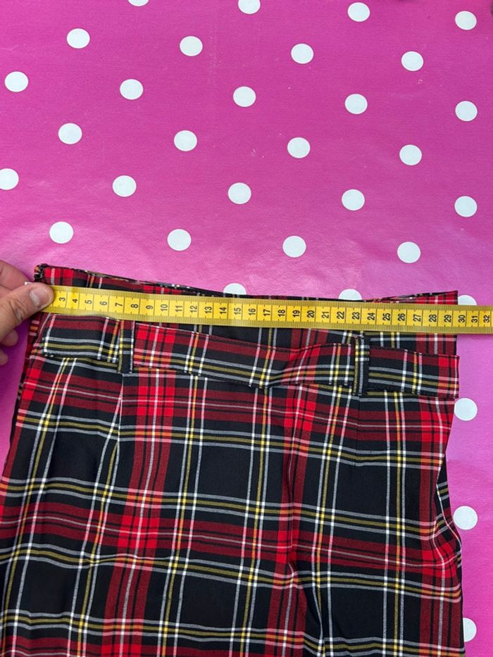 Mini jupe écossaise avec ceinture et médaillons taille xxs - rouge et noir neuf en viscose - photo numéro 9