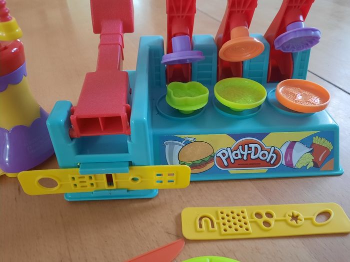 Jeu pour pâte à modeler - photo numéro 2