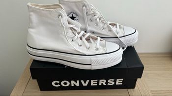 Converses plateforme