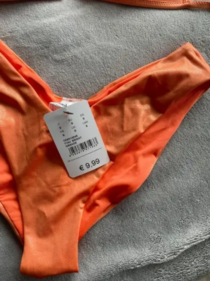Maillot de bain - photo numéro 3