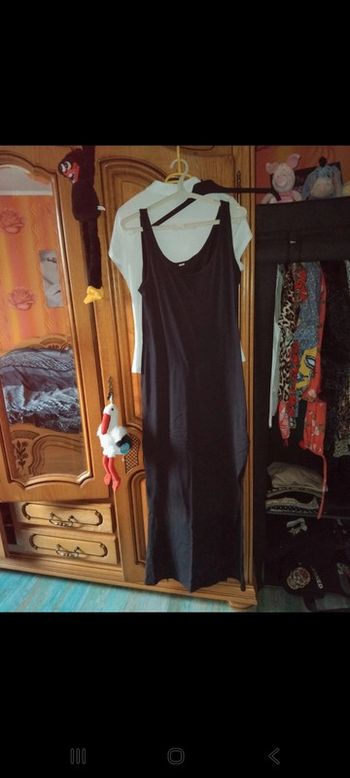 Robe fendue