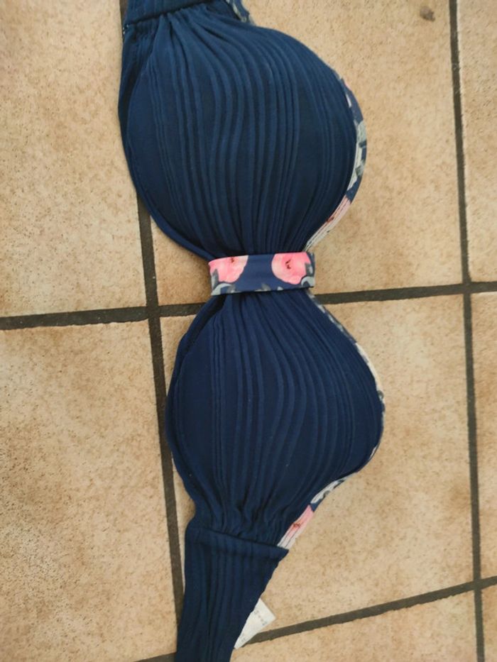 Haut maillot de bain - photo numéro 3