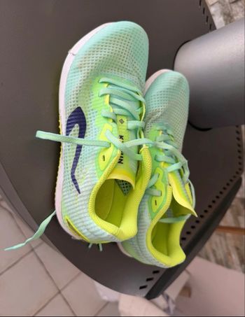 Chaussure d’athlétisme taille 36