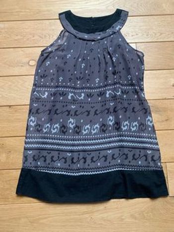 Petite robe à motifs