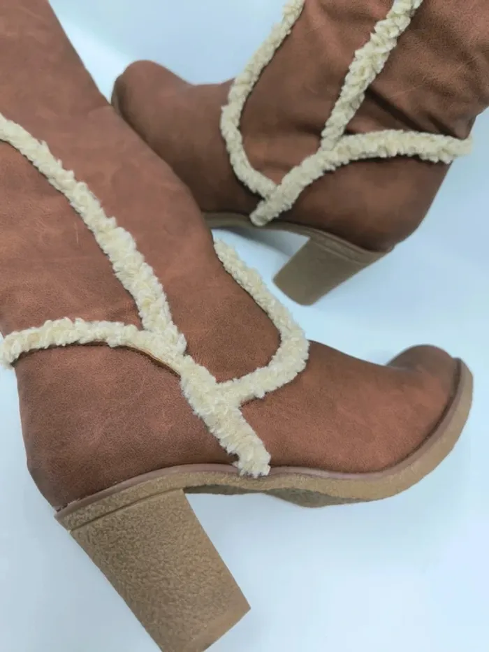 Bottes Les Petites Bombes – Neuves 🌟 - photo numéro 3
