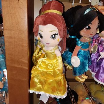 Pick-up poupée Belle Disney