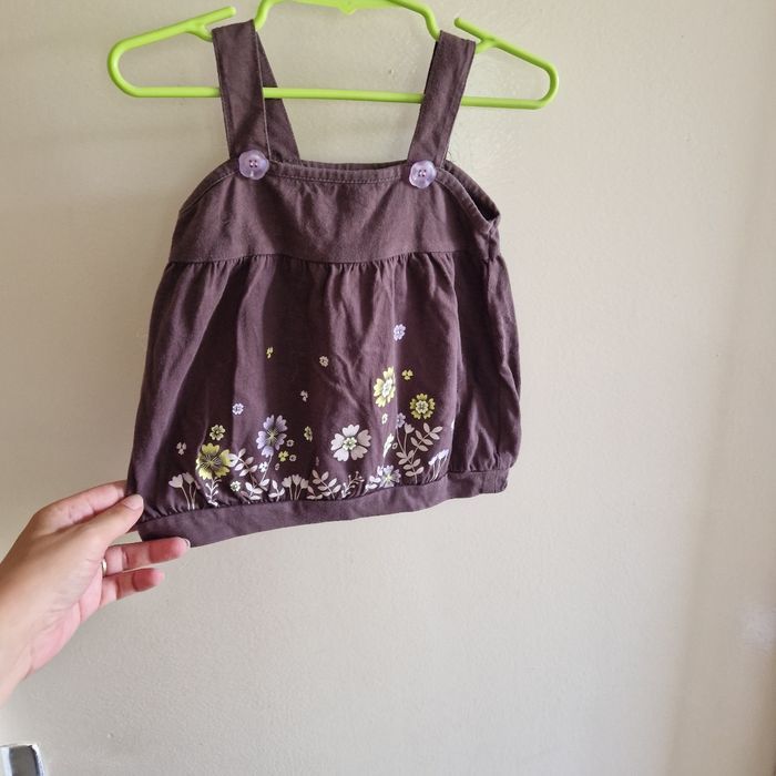 1 an tunique marron fleuri