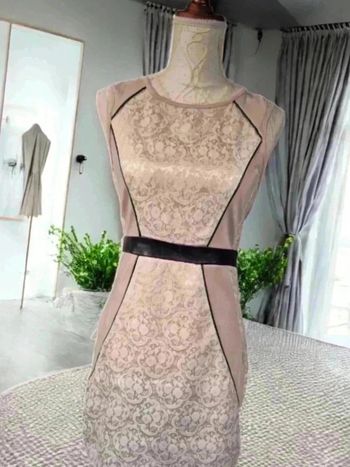 Petite robe beige chic 🌹38 🌹