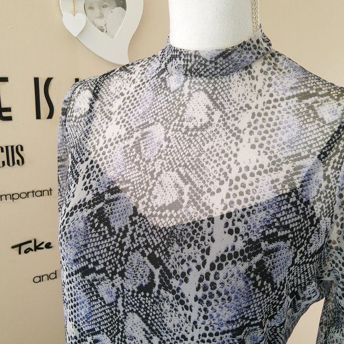 Robe en voile imprimée chic bleu taille XL comme neuve - photo numéro 16