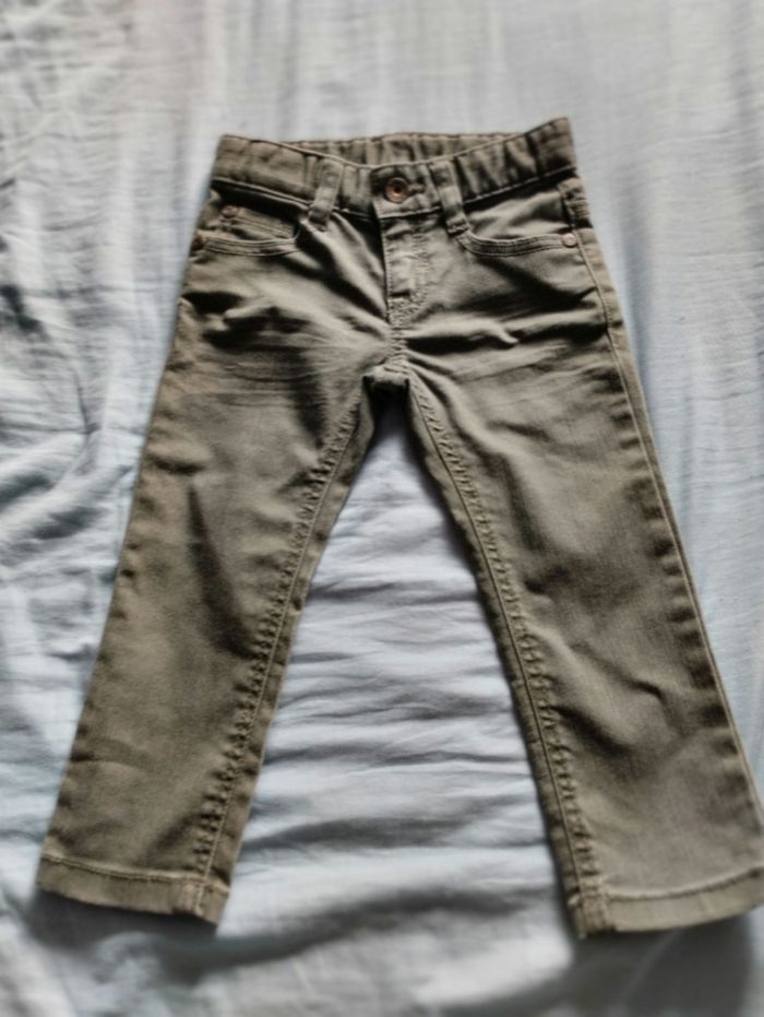 Pantalon united color of Benetton taille 2 ans - photo numéro 2