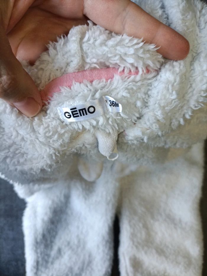 Sur pyjama - photo numéro 3
