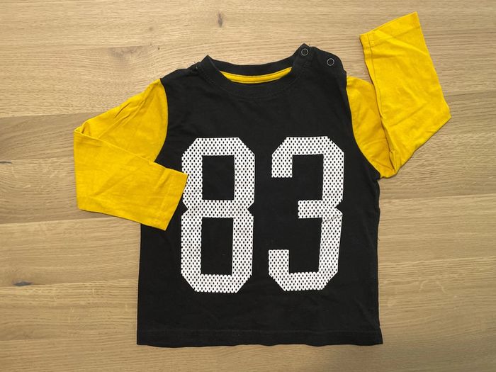 T-shirt manches longues noir et jaune lupilu 12/24 mois