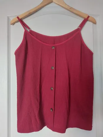 Top bordeaux tissu froissé