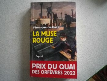LA MUSE ROUGE