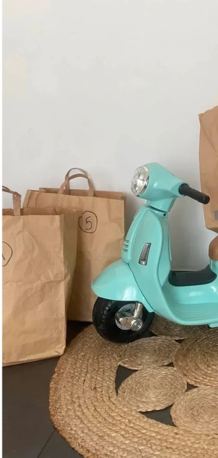 Lot mystère n4, 11 pièces en 12 mois été