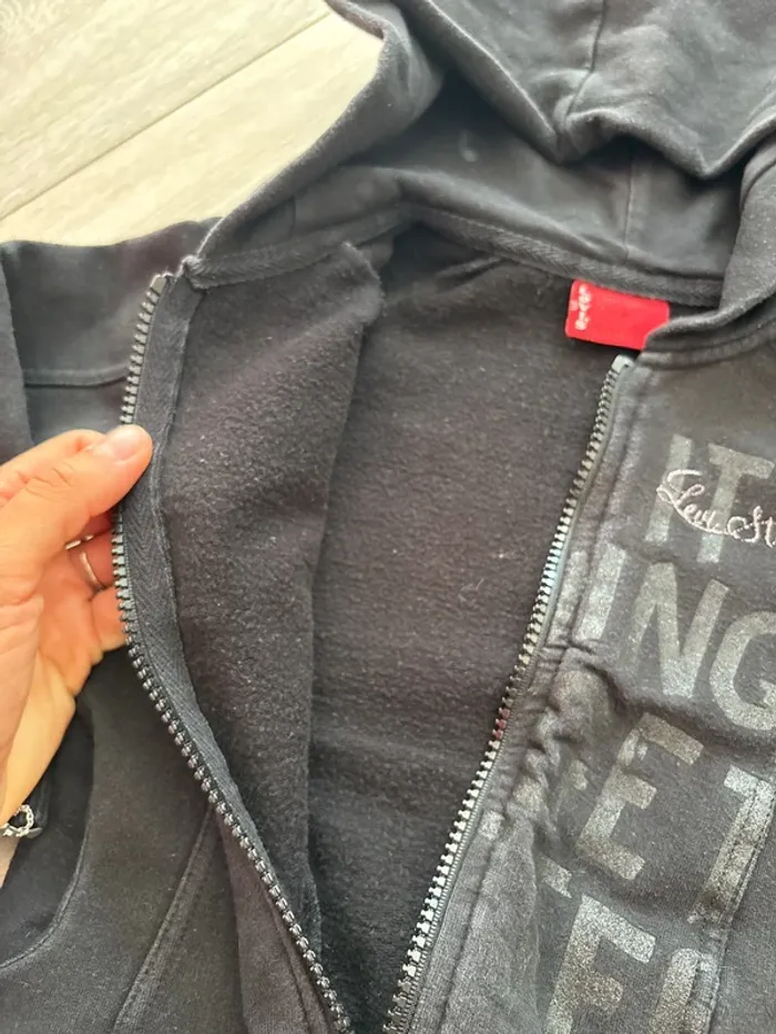 Gilet zippé à capuche - photo numéro 4