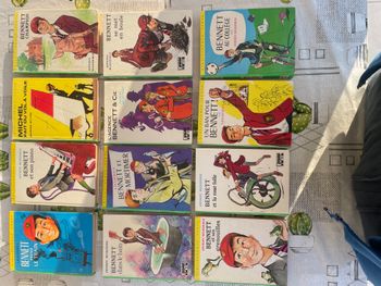 Lot 12 livres BENNETT Anthony Buckeridge Bibliothèque verte Année 60 70 BE