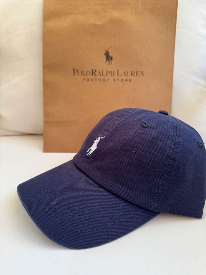 Casquette Ralph Lauren bleue foncée neuve