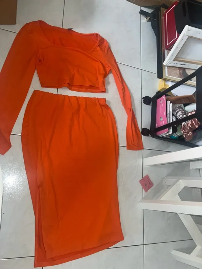 Ensemble orange