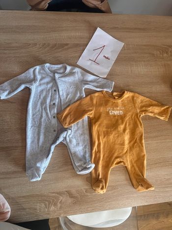 Lot pyjama 1 mois Kiabi