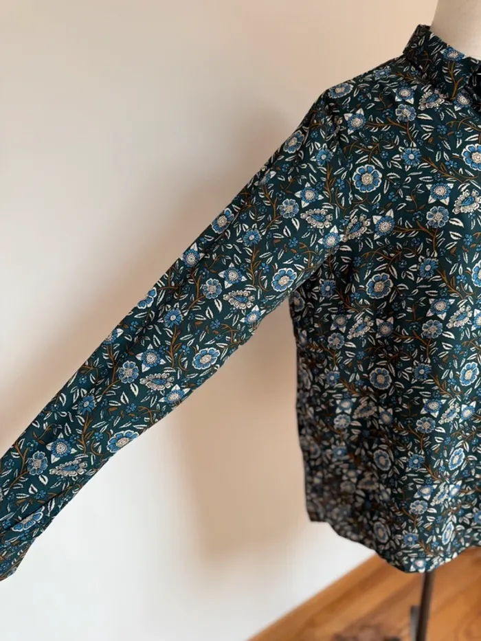 Superbe chemise fleurie fluide neuve Monoprix 46 - photo numéro 3