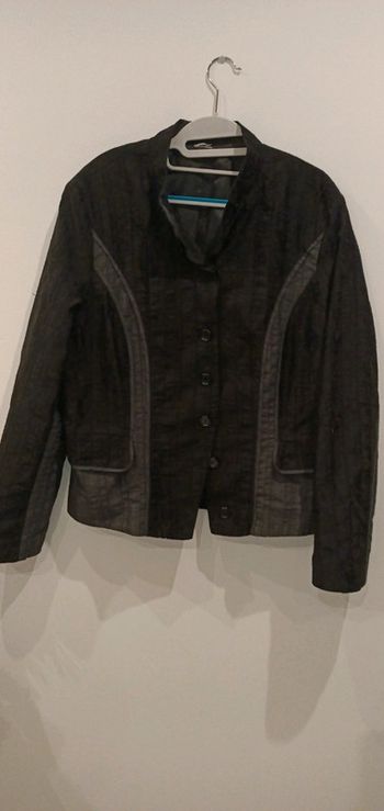 Ensemble veste et jupe chic T44