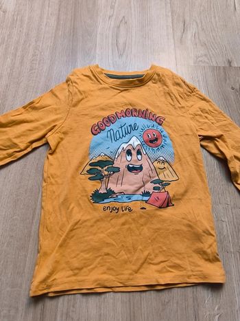 Tee shirt Kiabi 8ans neuf