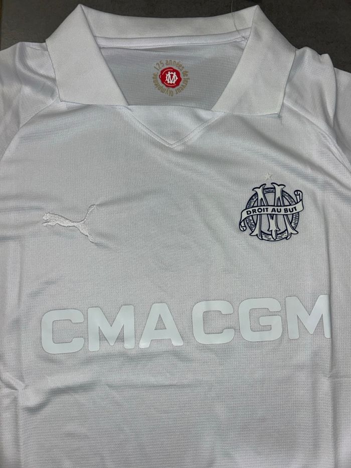 Maillot OM 125 ieme anniversaire - photo numéro 2